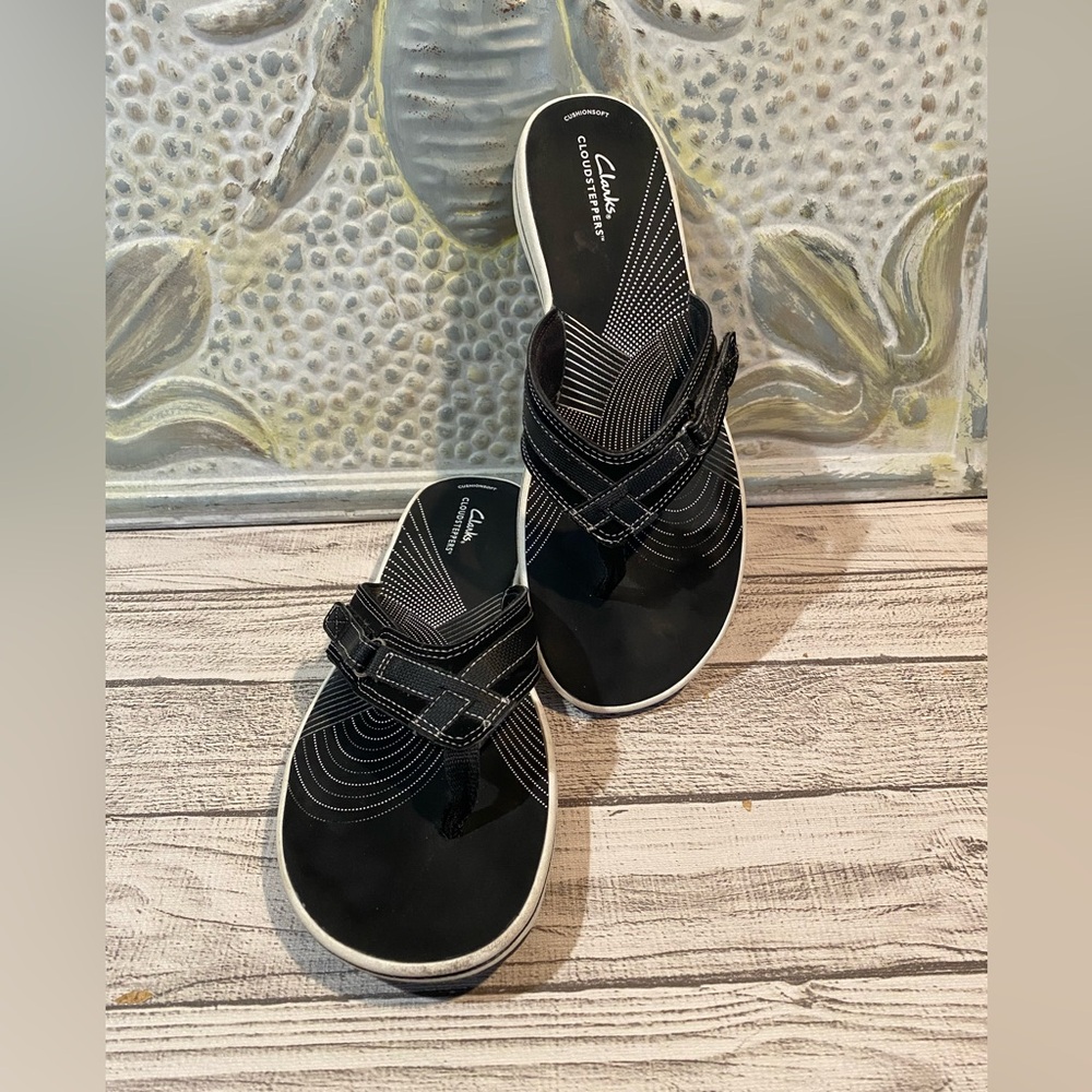 Clarks Cushionsoft Cloud Steppers Womans Breeze Sea Flip Adjustable Strap SZ 12M